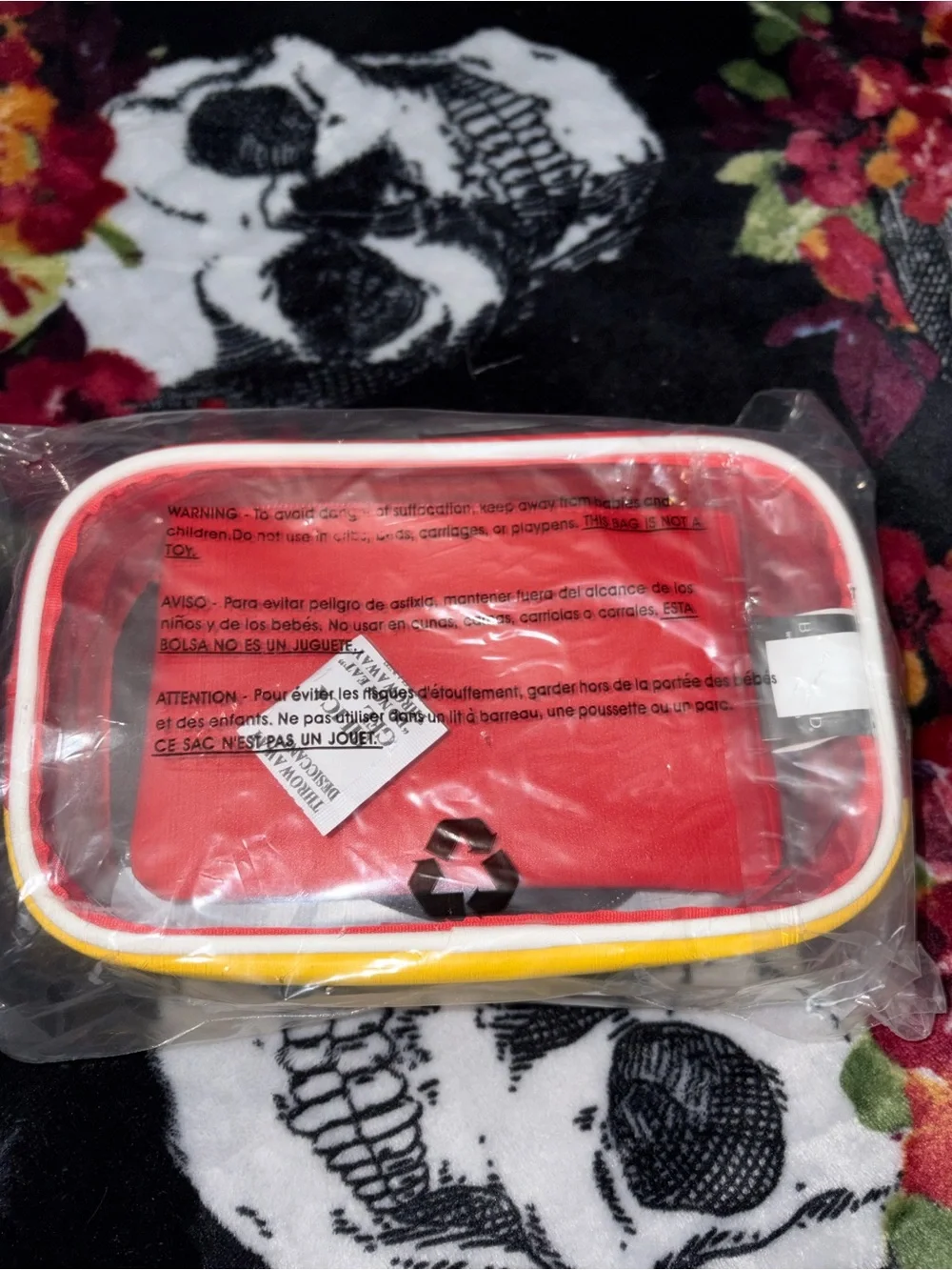 Exclusive Lightning McQueen Makeup Bag Set